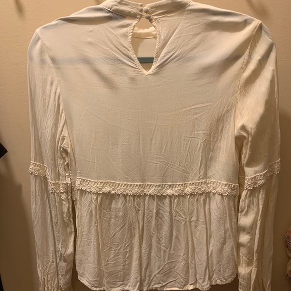 Topshop Lace Detail Victorian Style Top - Picture 2 of 3